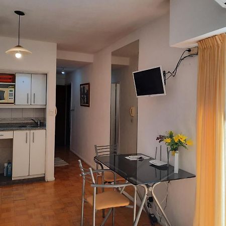 Departamento En El Centro De La Ciudad. Para 2 Personas Буэнос-Айрес Экстерьер фото